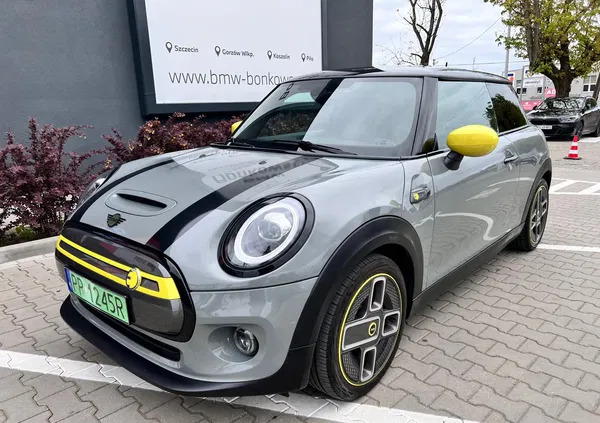 samochody osobowe MINI Cooper cena 72900 przebieg: 61500, rok produkcji 2020 z Piła